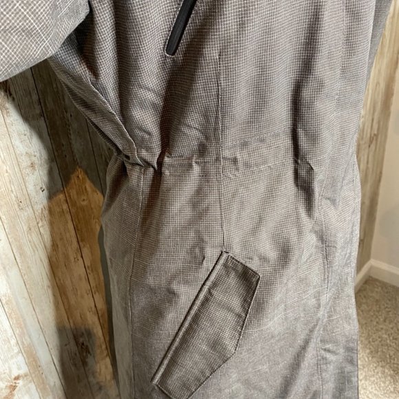 Women's Merrell Long Selectxdry Coat size Medium - Picture 3 of 9